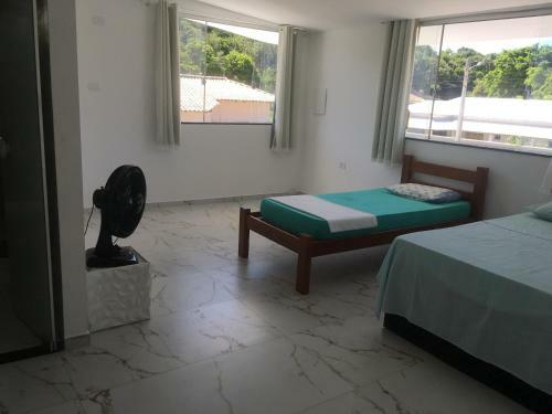 Apartamento Novo Bem Espa�oso E Arejado .