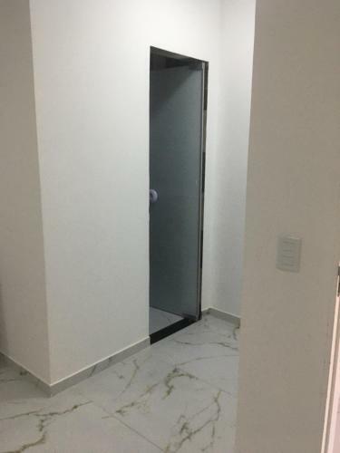 Apartamento Novo Bem Espa�oso E Arejado .