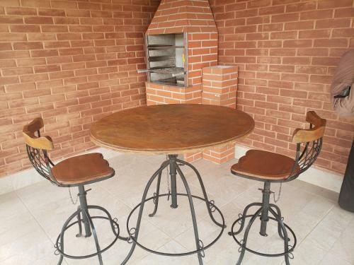 Casa Ao Lado Da Cervejaria Tr�s Santas Com Piscina