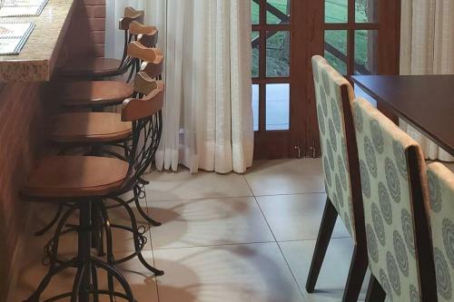 Casa Ao Lado Da Cervejaria Tr�s Santas Com Piscina