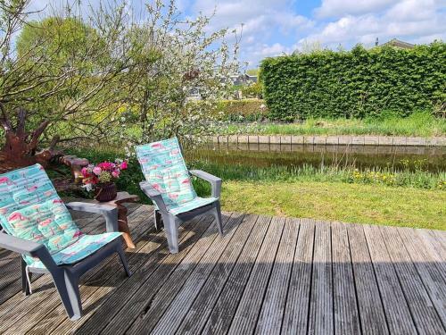 Detached Chalet With Beautiful Terrace, Near Alkmaar