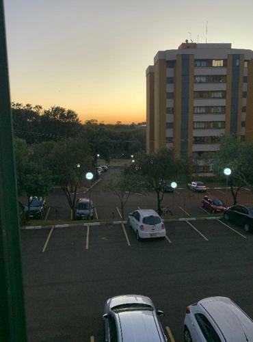 Apartamento 1 Su�te E 1 Quarto S�o Carlos!