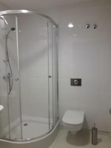Hostal Pokoje Go?cinne ?wietlik