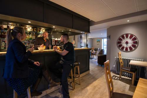 Hotel Logis H�tel Beaus�jour