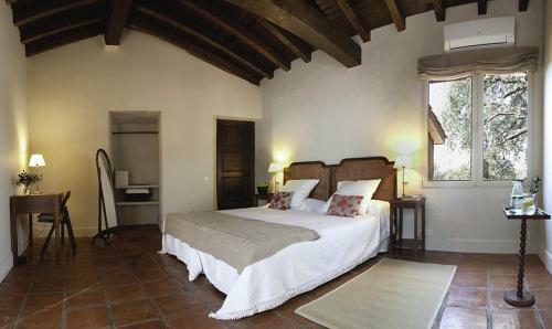 Lantero Horse & Lodge