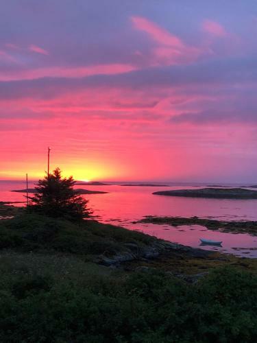Finn�ya With 180* Atlantic Veiw