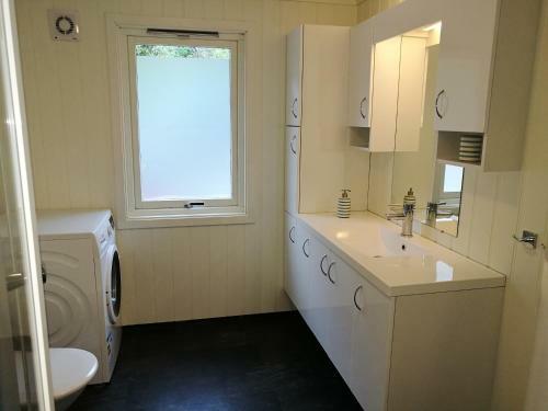 Steinsh�len Holiday Home
