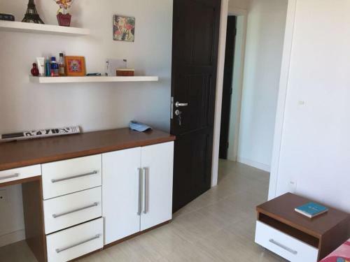 Casa Agrad�vel Com Estacionamento Inclu�do