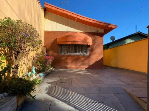 Casa Do Descanso Em S�o Bento Do Sapuca�