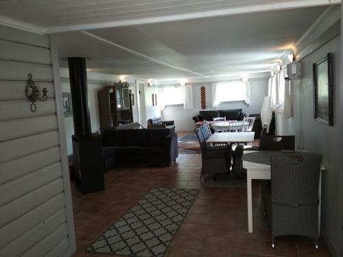 5 Bedrooms, Large Apartment On Farm, Nice View And Nature