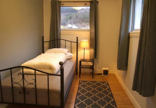 5 Bedrooms, Large Apartment On Farm, Nice View And Nature