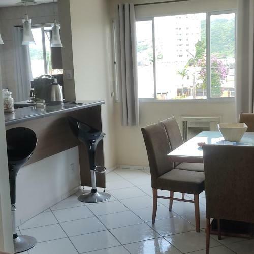 Apartamento Bem Localizado S�o Jos� Kobrasol