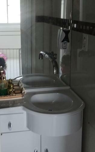 Apartamento Bem Localizado S�o Jos� Kobrasol