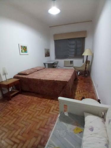 Apartamento Espa�oso Na Ponta Da Praia