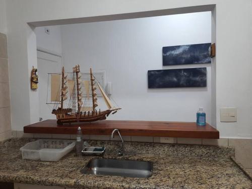 Apartamento Amplo E Charmoso, Frente Ao Mar.