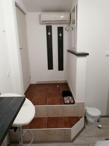 Hostal Preno?i?te Day Holiday