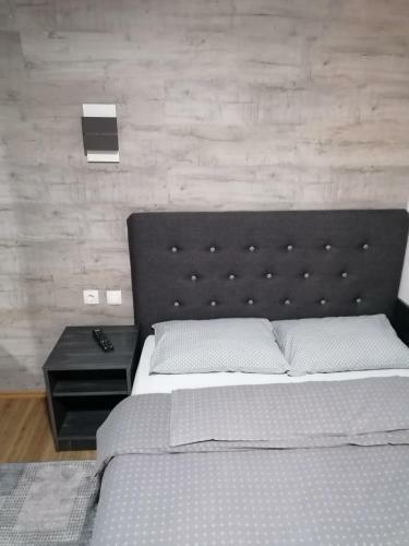 Hostal Preno?i?te Day Holiday