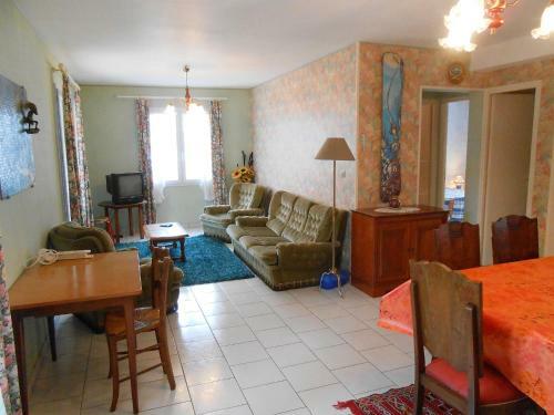 Holiday Home Des Fregates La Bree Les Bains