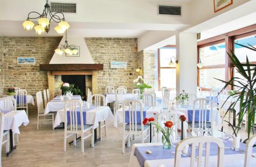 Hotel Restaurant La Chaudr�e