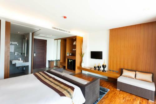 Hotel Chalong Chalet Resort And Longstay