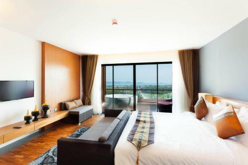 Hotel Chalong Chalet Resort And Longstay