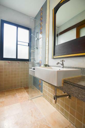 Hotel Cocoville Phuket