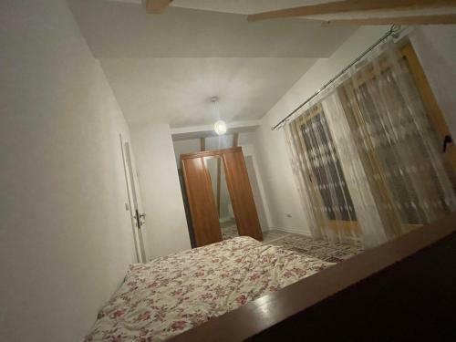 Villa Hoxha Brezovic�