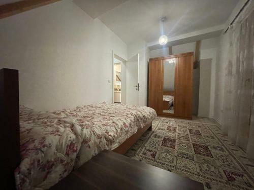 Villa Hoxha Brezovic�