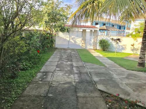 Casa Com 3 Quartos E 4 Banheiros 400m Da Praia