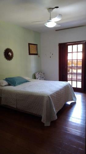 Hostal Residencial Tr�s Esta��es