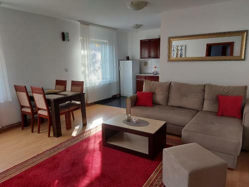 Helena Apartment
