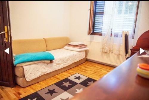 Apartmani Tina Tekija