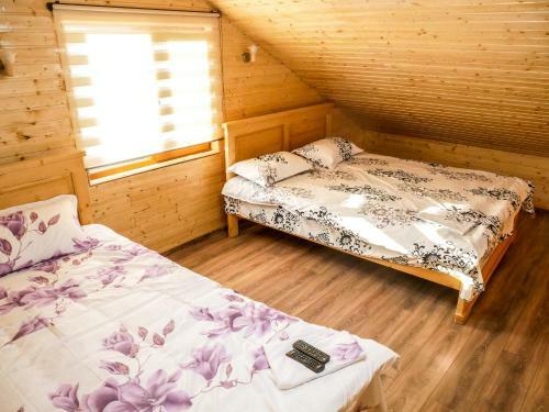 Apartamento Pensiunea La Buruiana