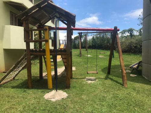 Apartamento Pontal Das Marinas-s�o Sebasti�o Ap. 2 Dorm