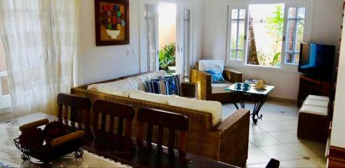 Casa Com Lazer A 2 Minutos Da Praia De Juquehy