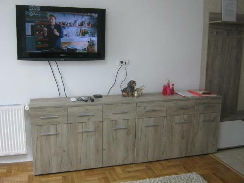 Ildiko Studio Apartment Is A Calm Place To Relax