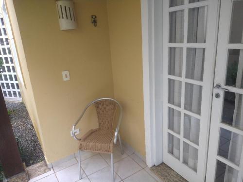 Chal� Aconchegante No Litoral Norte (Barra Do Una)