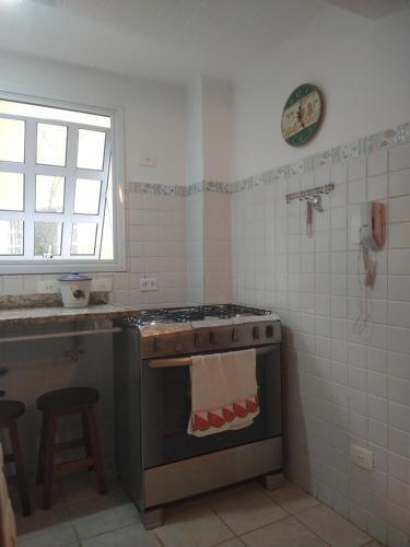 Chal� Aconchegante No Litoral Norte (Barra Do Una)