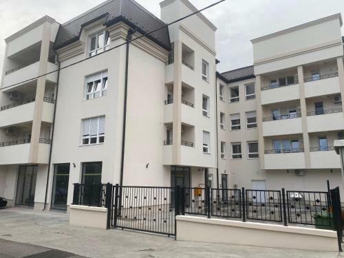 Apartman Mdb Lux
