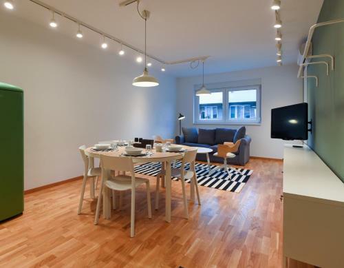 Apartment Modern