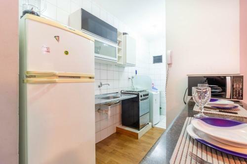 Apartamento Br01 Quarto E Sala A 300m Da Praia Do Porto Barra
