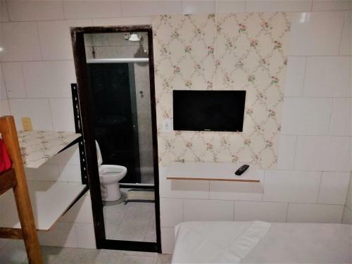 Kitnet H� Um Minuto Caminhando Ate Praia De Itapu�