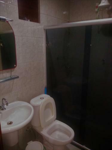 Kitnet H� Um Minuto Caminhando Ate Praia De Itapu�
