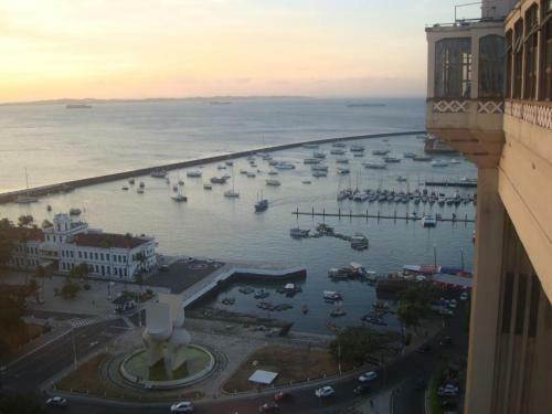Apartamento Flat Praia De Itapu� - Kitnet