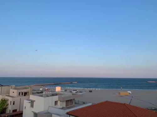 Beach Side Seaview Apartment