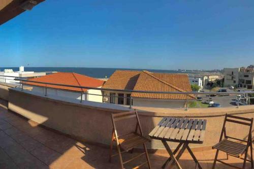 Beach Side Seaview Apartment