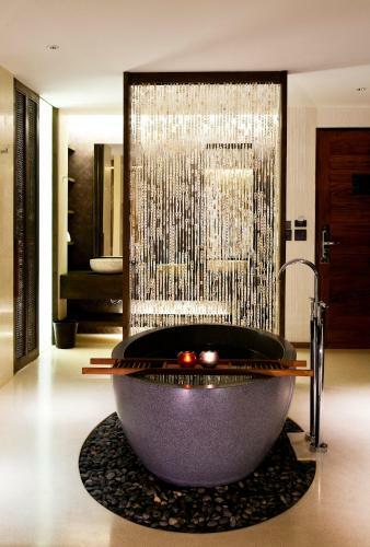Hotel Hansar Samui Resort & Spa