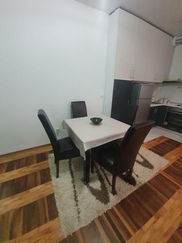 Zlatibor 1000 Apartman Peki