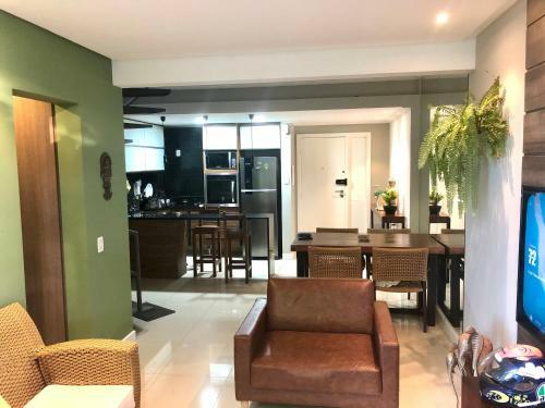 Apartamento Com Piscina