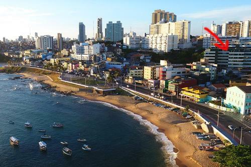 Apartamento Conforto E Charme - Piscina, Praia E Localiza��o.